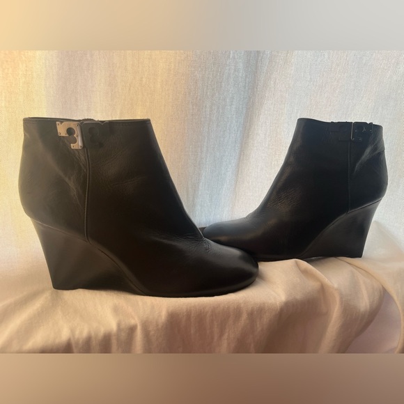 Tory Burch Leather Lowell Wedge Bootie, Black